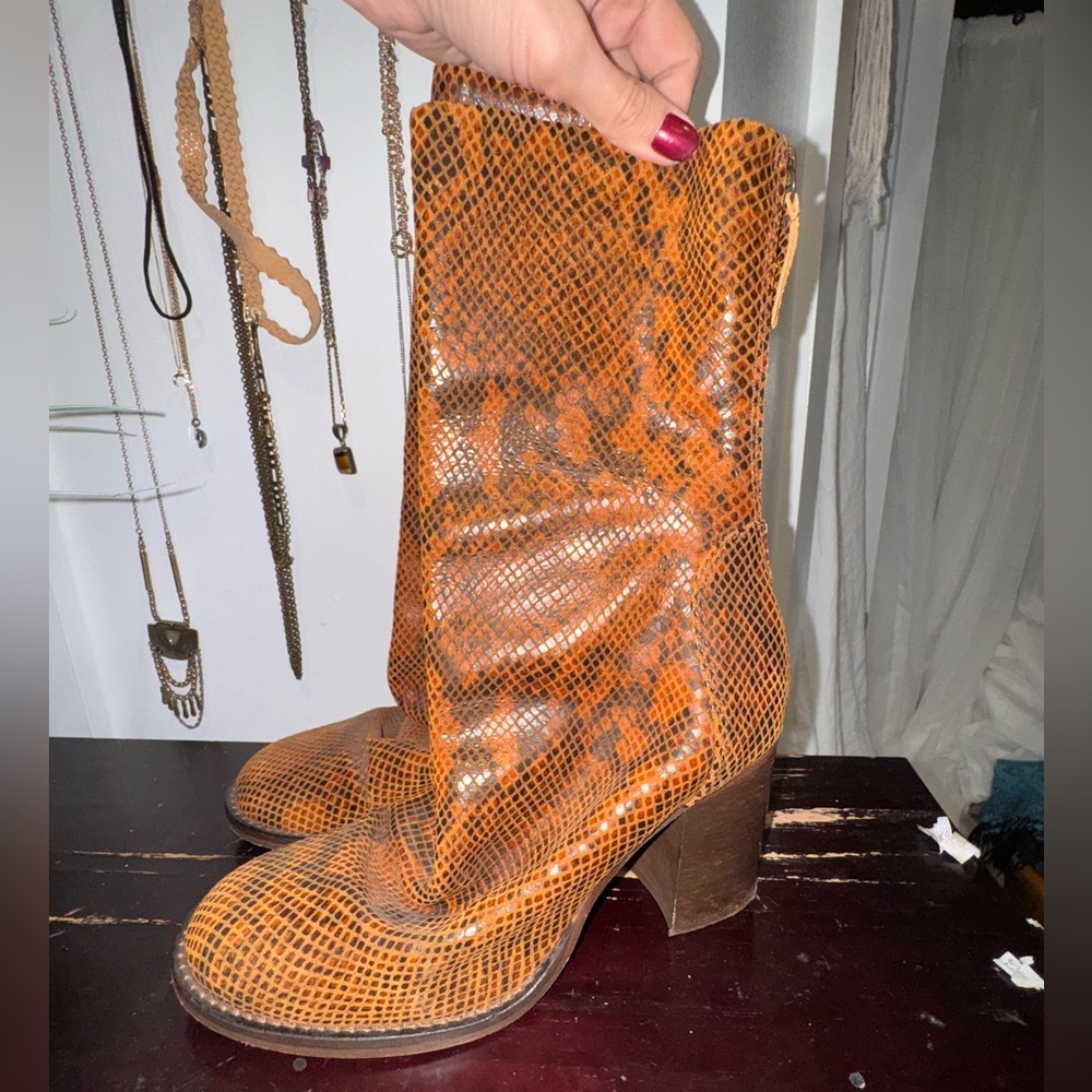 Free People Snakeskin Mid Calf Boots Orange Brown Leather Western Size 39